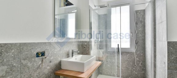 Apartamento T1 em Mariano Comense, Italy N.º 167448 20