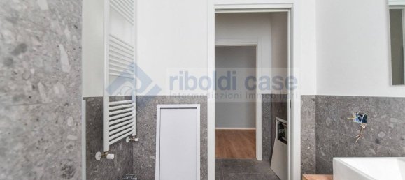 Apartamento T1 em Mariano Comense, Italy N.º 167448 22
