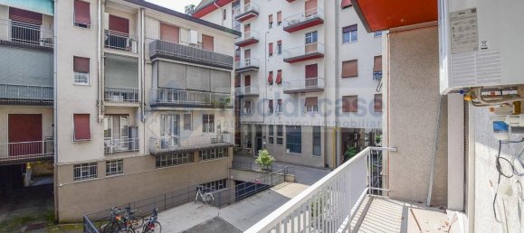 Apartamento T1 em Mariano Comense, Italy N.º 167448 14
