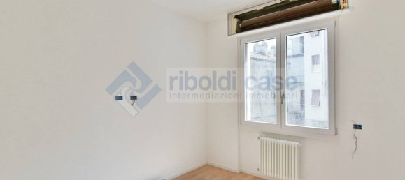 Apartamento T1 em Mariano Comense, Italy N.º 167448 5