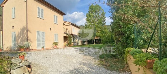 3 Schlafzimmer Haus in Castiglion Fiorentino, Italy, Nr. 154338 4