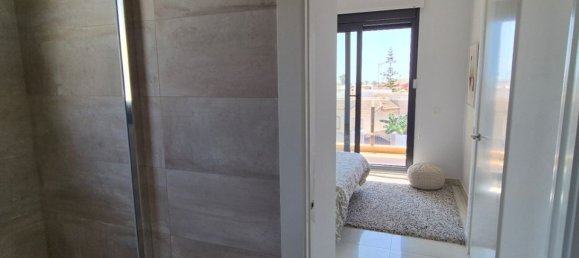 4 chambres Villa à Torrevieja, Spain No. 183590 29