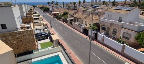 4 chambres Villa à Torrevieja, Spain No. 183590 42