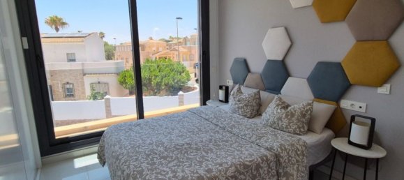 4 chambres Villa à Torrevieja, Spain No. 183590 31