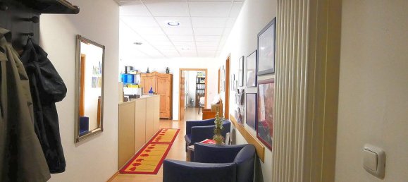 Oficina de 2 habitaciónes en Roth, Germany No. 271250 7