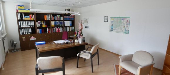 Oficina de 2 habitaciónes en Roth, Germany No. 271250 10