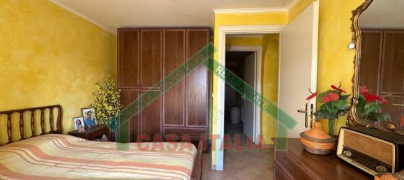 2 Schlafzimmer Wohnung in Capodimonte, Italy, Nr. 13523 11