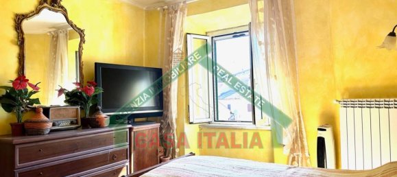 2 Schlafzimmer Wohnung in Capodimonte, Italy, Nr. 13523 3