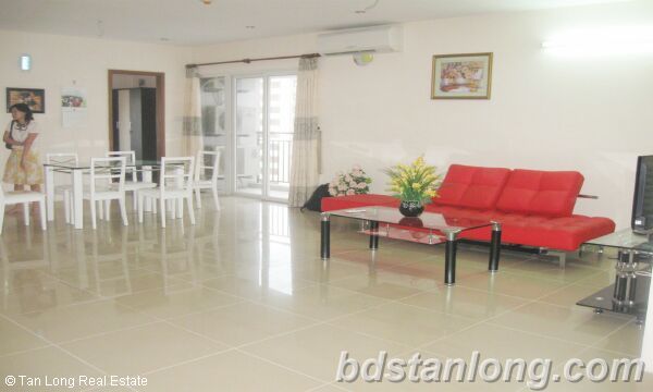 3 Schlafzimmer Wohnung in Dong Da, Vietnam, Nr. 6610