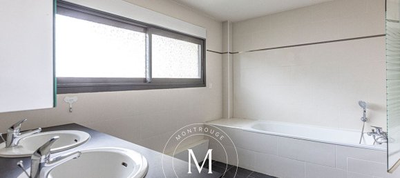 5 bedrooms House in Montrouge, France No. 126035 15