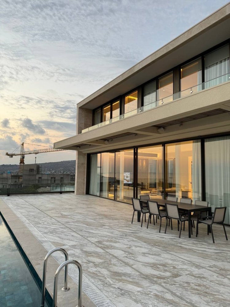 5 غرف نوم فيلا في Agios Tychonas, Cyprus رقم 35335