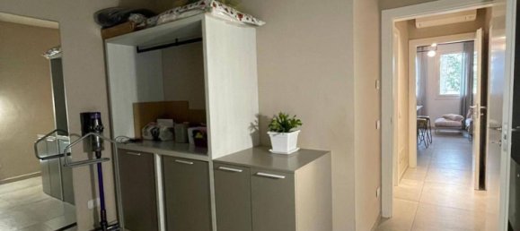 3 rooms Apartment in Mirandola, Italy No. 16251 8