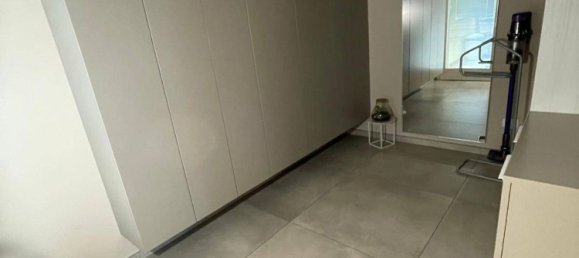 3 rooms Apartment in Mirandola, Italy No. 16251 9