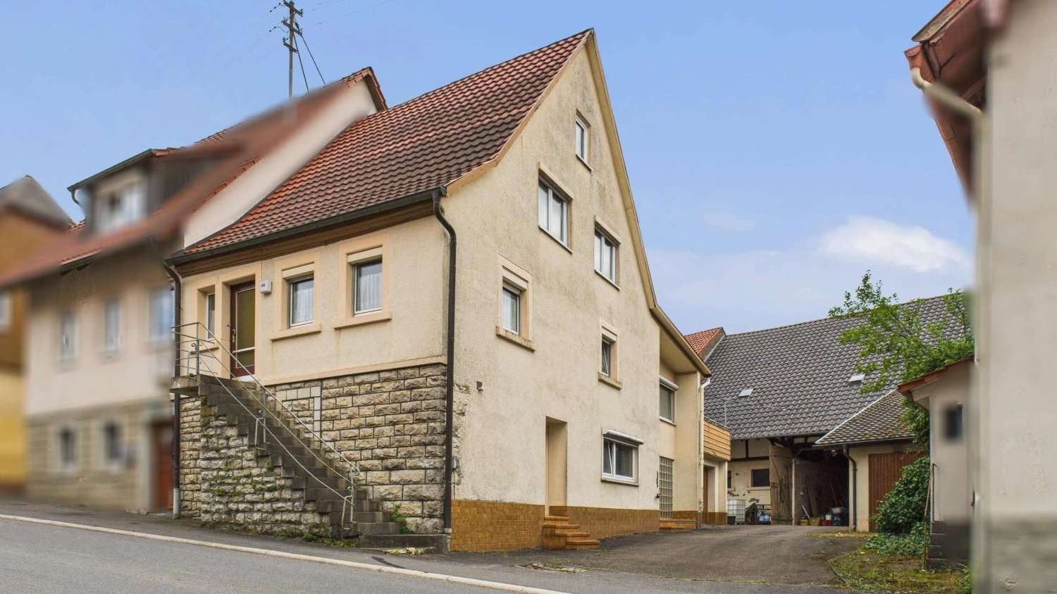 5 rooms Townhouse in Baden-Wurttemberg, Germany No. 338662