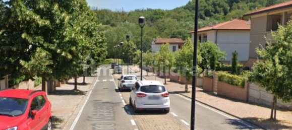 4 غرف نوم شقة في San Giovanni Valdarno, Italy رقم 43933 2