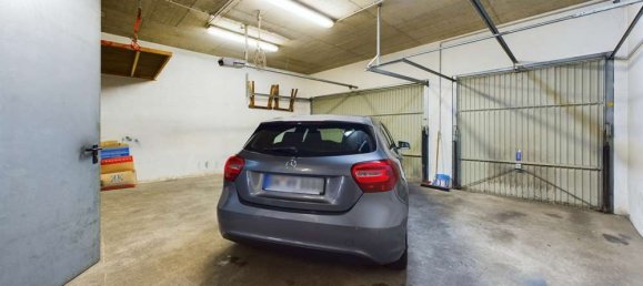 3 bedrooms Building in Bonn, Germany No. 11779 8