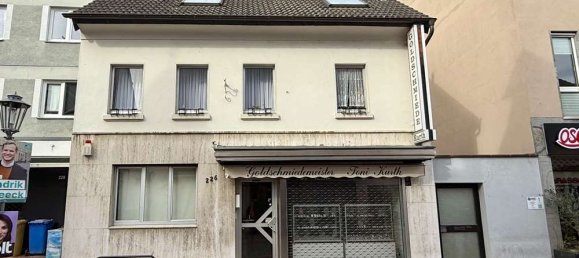 3 bedrooms Building in Bonn, Germany No. 11779 2