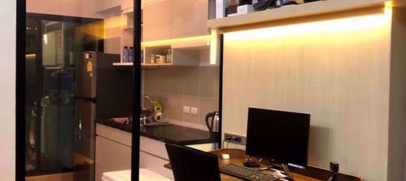 Apartamento com 1 quarto em condomínio em Thonburi, Thailand N.º 9868 3