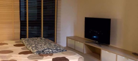 Apartamento com 1 quarto em condomínio em Thonburi, Thailand N.º 9868 5