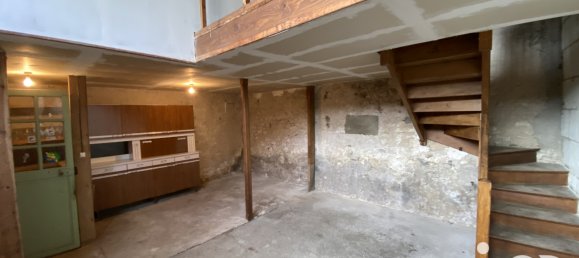 2 bedrooms Townhouse in Genille, France No. 237360 13
