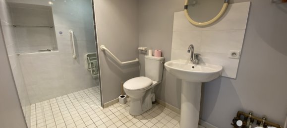 2 bedrooms Townhouse in Genille, France No. 237360 7