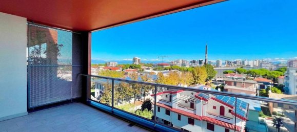 Penthouse T4 em Udine, Italy N.º 333015 20