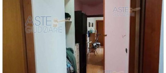 Casa de 11 divisões em Pomezia, Italy N.º 16321 14