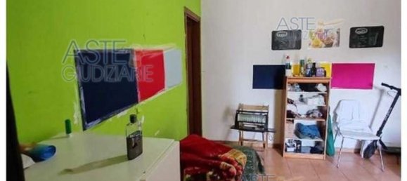 Casa de 11 divisões em Pomezia, Italy N.º 16321 20