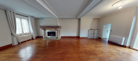 5 chambres Maison à Montargis, France No. 89371 24