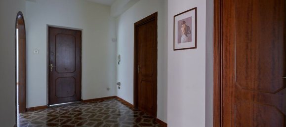 5 bedrooms Villa in Carini, Italy No. 336268 22