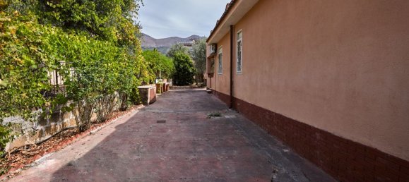 5 bedrooms Villa in Carini, Italy No. 336268 8