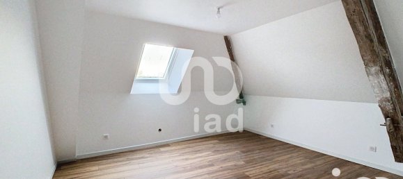 Adosado de 3 dormitorios en Fere-Champenoise, France No. 50666 10