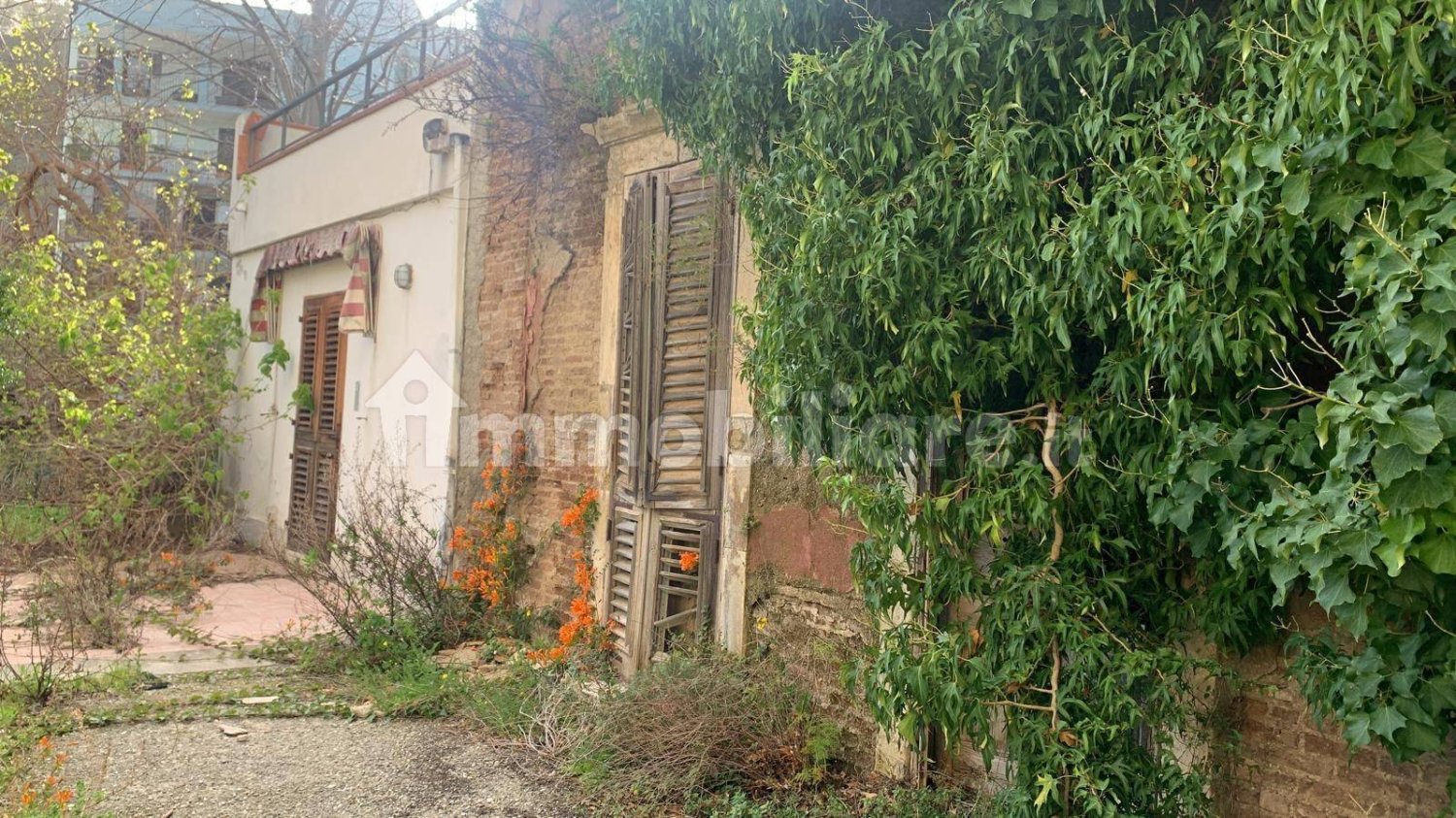 Terrain à Messina, Italy 12000m² No. 367719