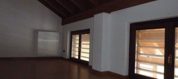 6-salle Appartement à Varzo, Italy No. 51556 10
