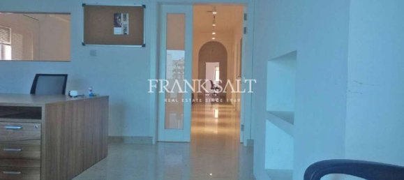 Офис 170м² в Пьета, Мальта № 12071 5