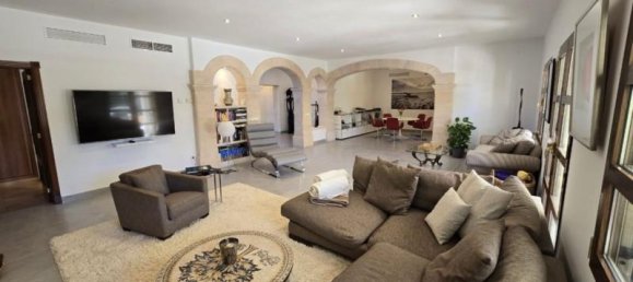 4 bedrooms Villa in Nova Santa Ponsa, Spain No. 14093 10
