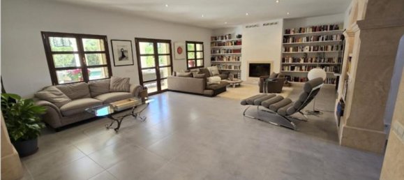 4 bedrooms Villa in Nova Santa Ponsa, Spain No. 14093 7