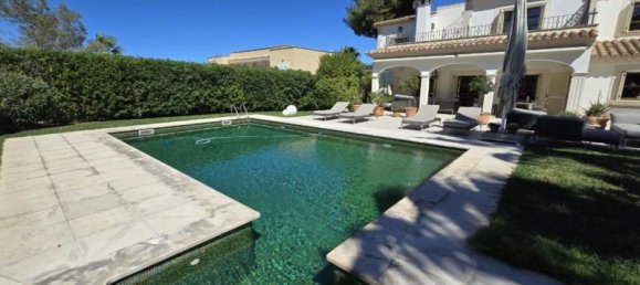 4 bedrooms Villa in Nova Santa Ponsa, Spain No. 14093 2