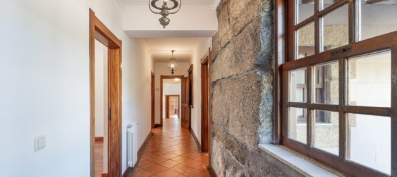 5 bedrooms House in Penafiel, Portugal No. 126963 10