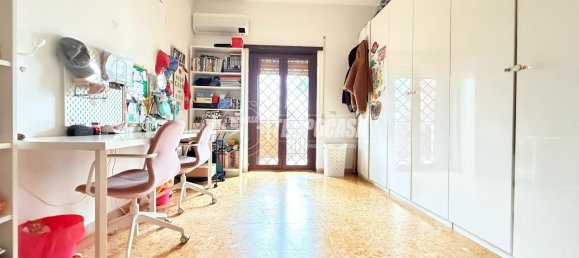 Apartamento de 4 divisões em Rome, Italy N.º 37605 17
