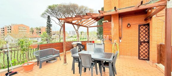 Apartamento de 4 divisões em Rome, Italy N.º 37605 6