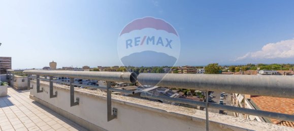 Ático de 1 dormitorio en Fiumicino, Italy No. 327926 36