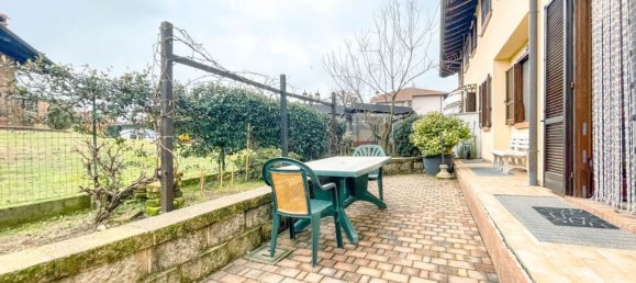 5 bedrooms House in Oleggio, Italy No. 377476 5