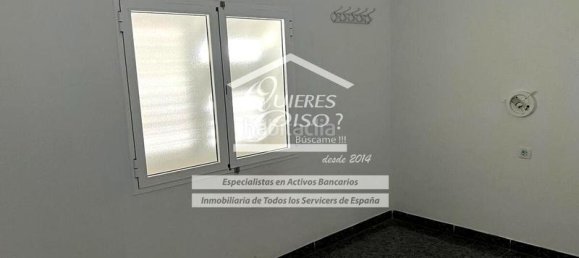 Apartamento de 3 dormitorios en Las Palmas De Gran Canaria, Spain No. 170381 2