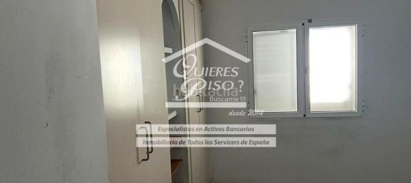 Apartamento de 3 dormitorios en Las Palmas De Gran Canaria, Spain No. 170381 6