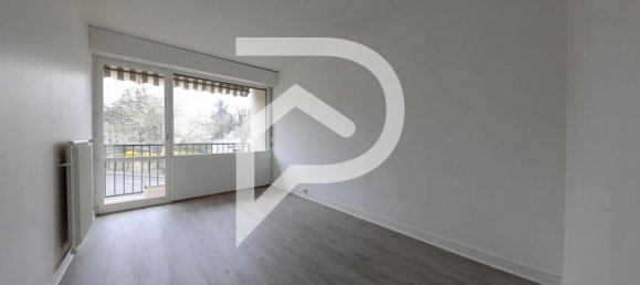 3 bedrooms Apartment in Evry, France No. 121554 9