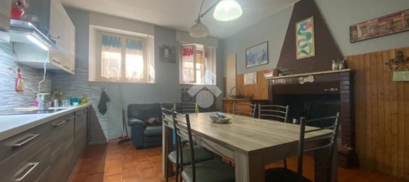 4 rooms House in Massa Martana, Italy No. 309044 2