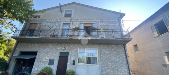 4 rooms House in Massa Martana, Italy No. 309044 4