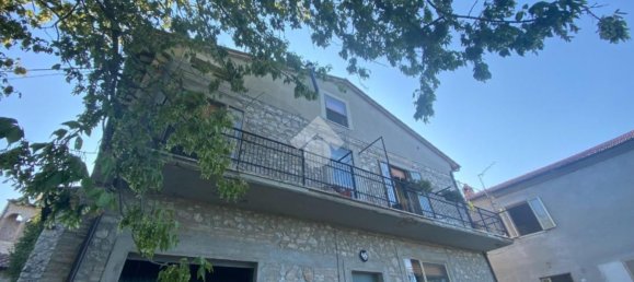 4 rooms House in Massa Martana, Italy No. 309044 18