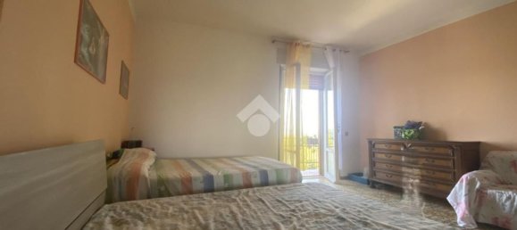 4 rooms House in Massa Martana, Italy No. 309044 15